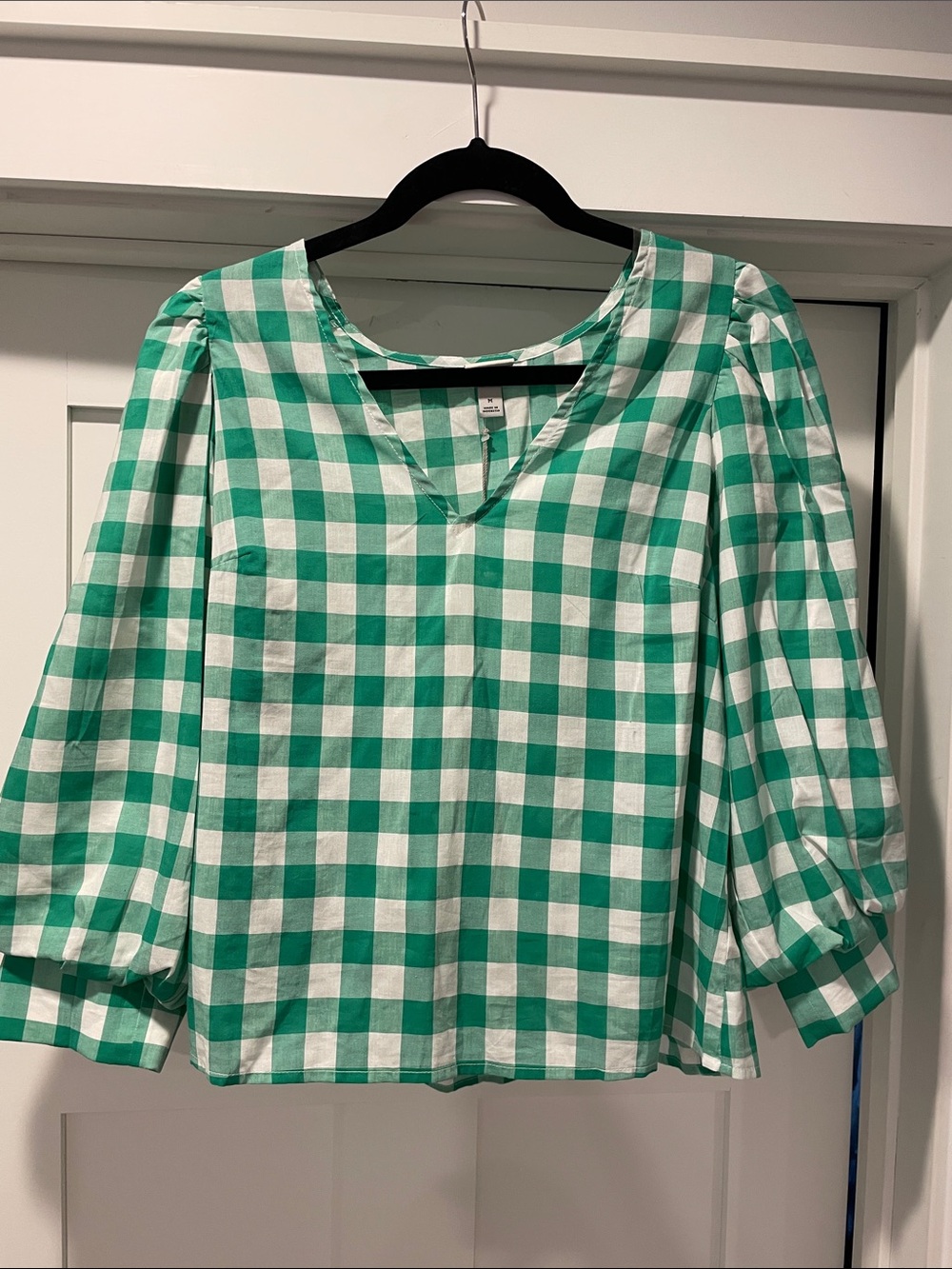 Green Gingham V-Neck Puff Sleeve Top - size M